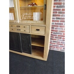Vitrine style atelier.Réf.4147