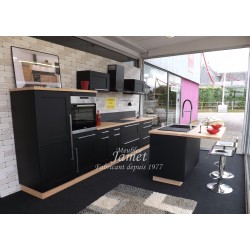 Cuisine sur mesure en chêne