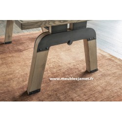 Table style Industriel piétement fer à cheval
