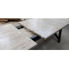 Table Style Industriel en chêne massif avec 2 allonges