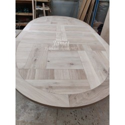 Table Ovale en chêne dessus PATCHWORK Réf. VALFRAMBERT