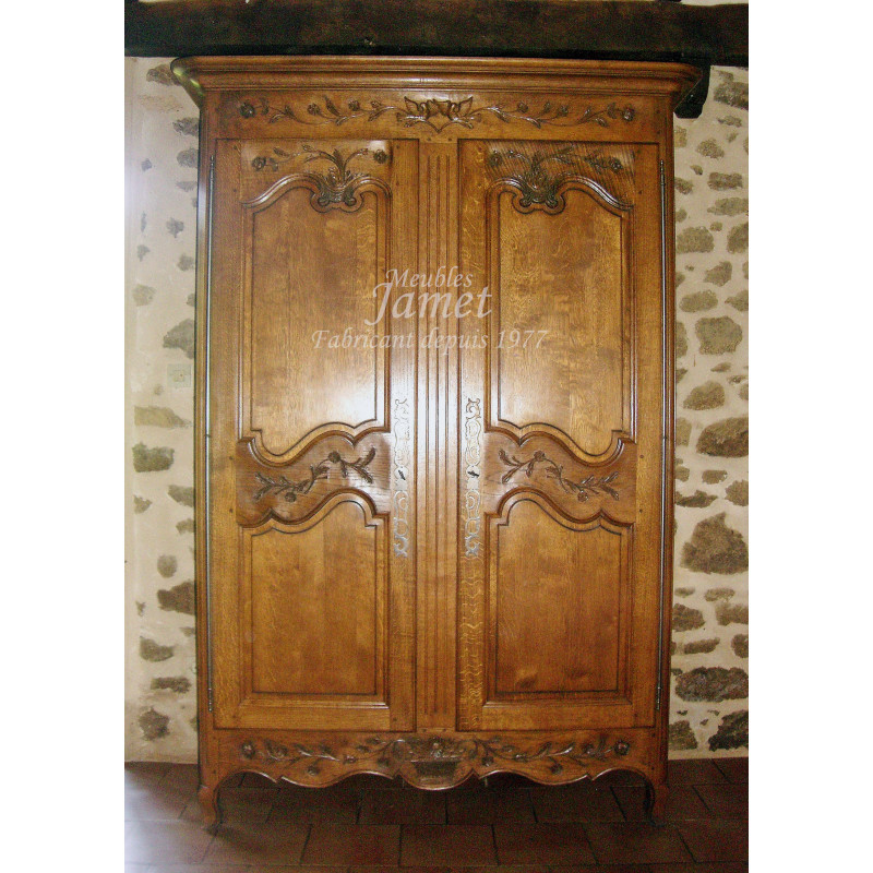 Armoire Normande Sculptée 100 % Chêne Massif