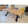 Table de repas chêne massif avec piètement métal