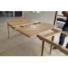 Table ovale fabrication sur mesure en chêne massif 3 allonges