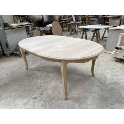Table ovale fabrication sur mesure en chêne massif 3 allonges